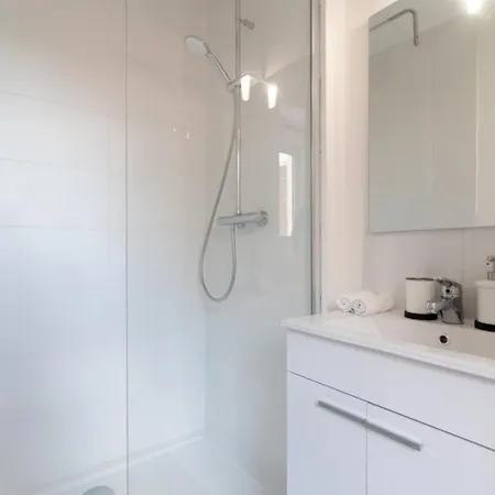 Grand' Place Of - Superb Designer Apartment *