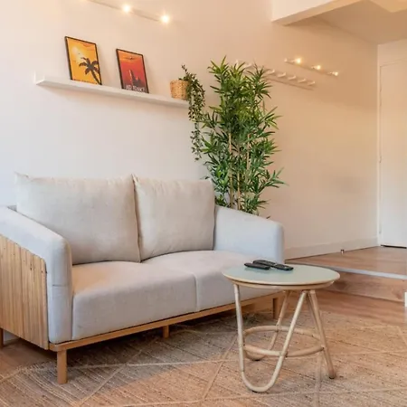 Grand' Place Of - Superb Designer Apartment