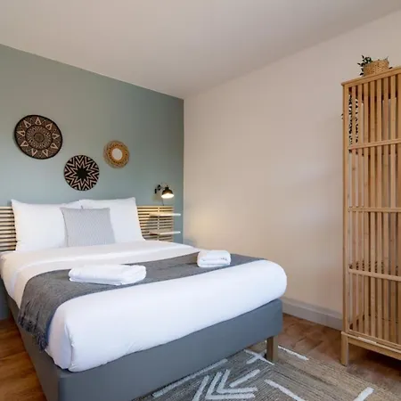 Apartment Grand' Place Of - Superb Designer