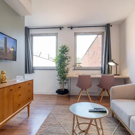 Apartamento Grand' Place Of - Superb Designer