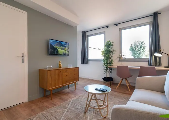 Grand' Place Of - Superb Designer