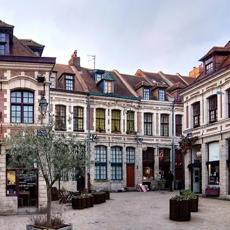 Апартаменты Grand' Place Of - Superb Designer *